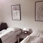 Vertshuset Fannarheimr - Bed &breakfast
