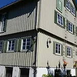 Pensionat Vertshuset Fannarheimr - Bed &breakfast Fannrem