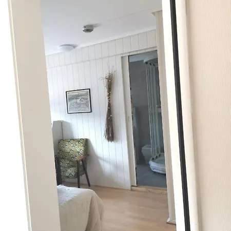 Vertshuset Fannarheimr - Bed &breakfast Casa de hóspedes 3*