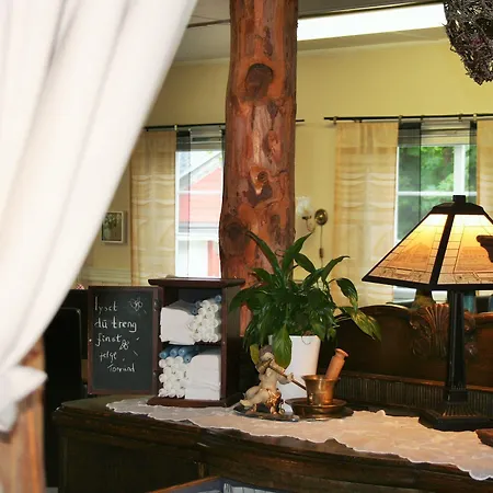 Vertshuset Fannarheimr - Bed &breakfast Casa de hóspedes 3*