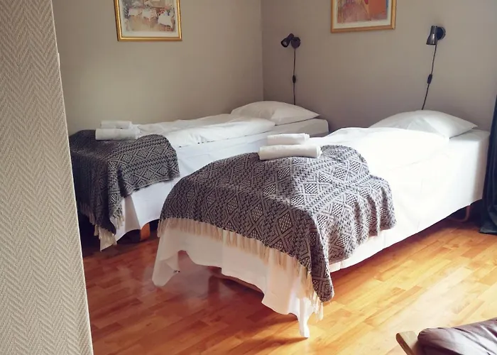 Casa de hóspedes Vertshuset Fannarheimr - Bed &breakfast 3*