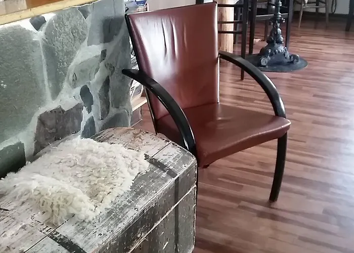 Гостевой дом Vertshuset Fannarheimr - Bed &breakfast Fannrem