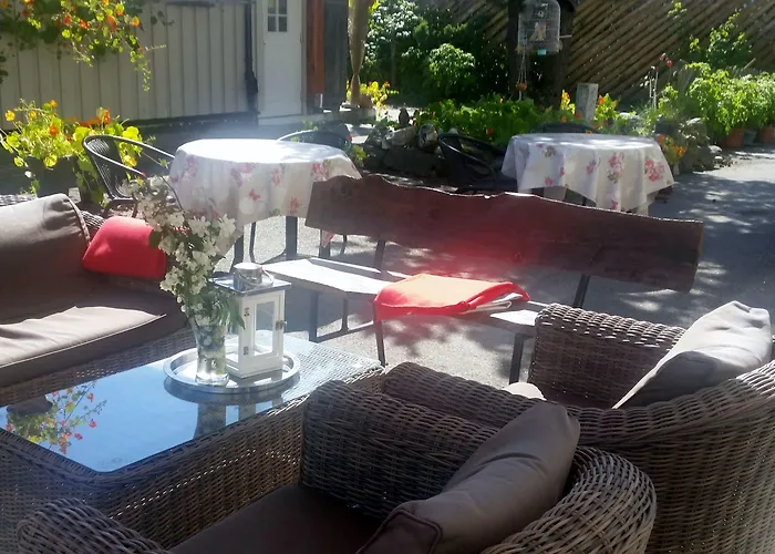 Vertshuset Fannarheimr - Bed &breakfast