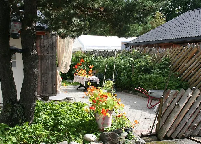 Vertshuset Fannarheimr - Bed &breakfast