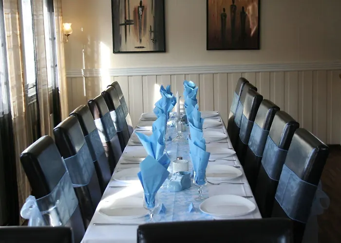 Vertshuset Fannarheimr - Bed &breakfast Гостевой дом 3*