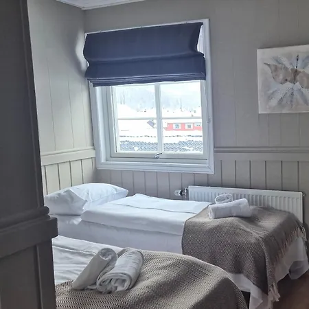 Pensionat Vertshuset Fannarheimr - Bed &breakfast