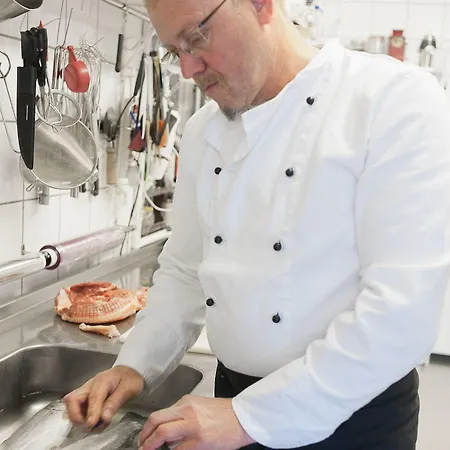 Vertshuset Fannarheimr - Bed &breakfast