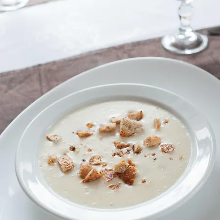 Vertshuset Fannarheimr - Bed &breakfast 3* Fannrem