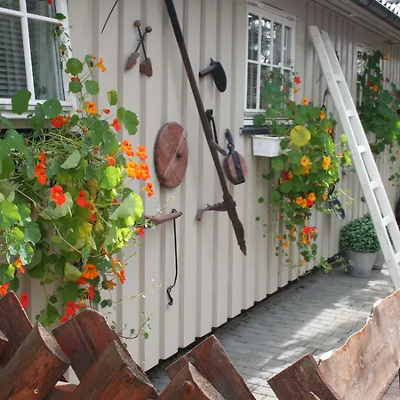 Pensionat Vertshuset Fannarheimr - Bed &breakfast 3*