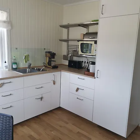 Pensionat Vertshuset Fannarheimr - Bed &breakfast