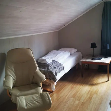 Vertshuset Fannarheimr - Bed &breakfast Fannrem