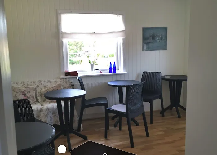 Gjestgiverier Vertshuset Fannarheimr - Bed &breakfast